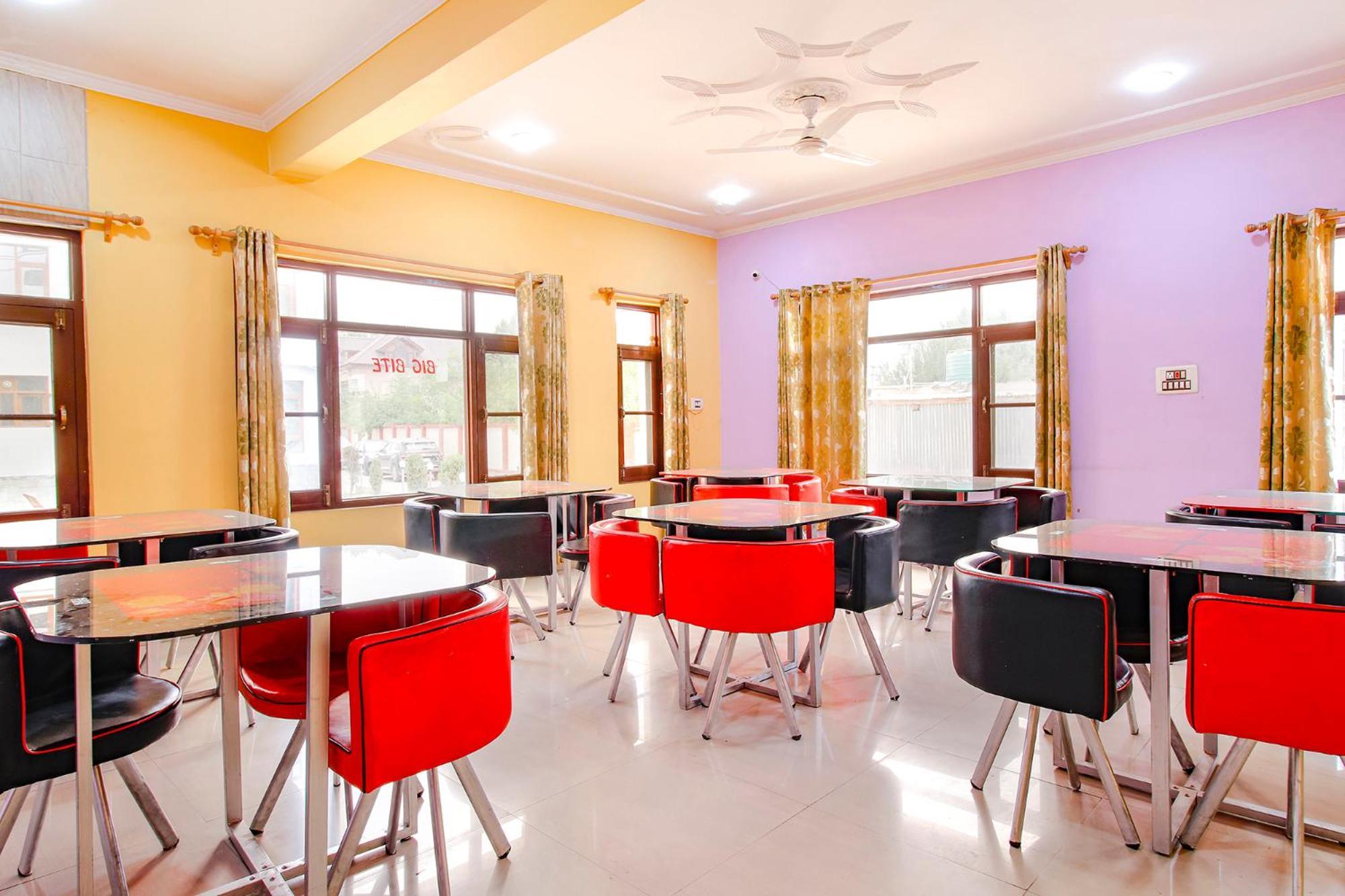 Fabhotel Grand Comforts Haidarpur Kültér fotó